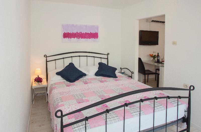 Apartment Alma Спліт Екстер'єр фото